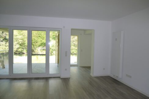 Übergang Wohnzimmer zu Küche