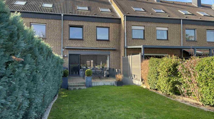 Modernes Reihenmittelhaus in Asberg