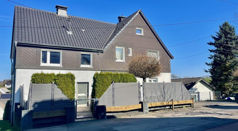 Straßenansicht