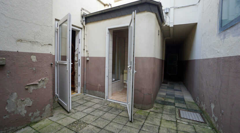 ... und Innenhof