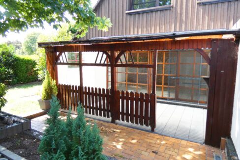 überdachte Terrasse