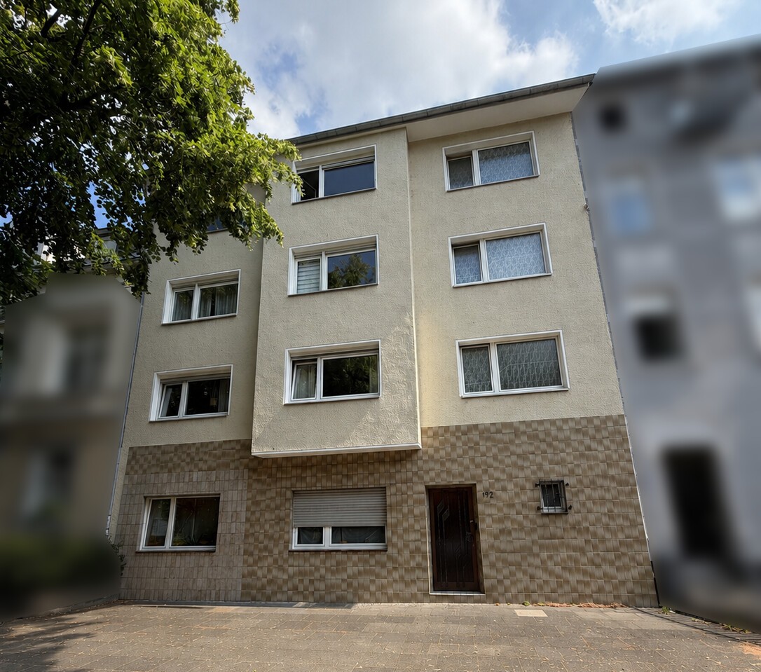 Perfekt für Anleger: Gepflegtes Mehrfamilienhaus mit vier Wohneinheiten