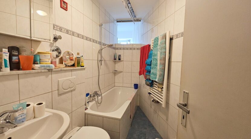 Badezimmer (DG)