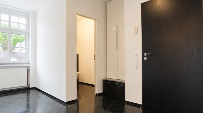 Garderobe und Gäste-WC