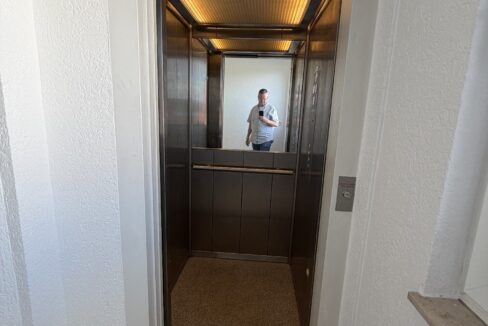 Eigener Fahrstuhl ins DG