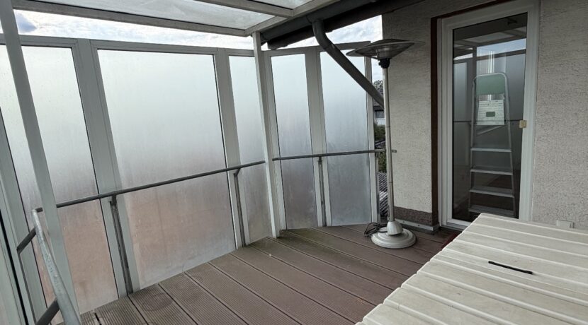 Überdachter Terrassenbereich für Wäsche, AB ...