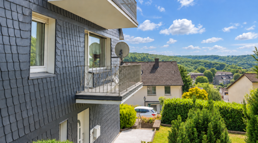Hausansicht mit Weitblick