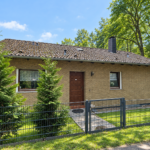 Hauseingang direkt am Waldrand