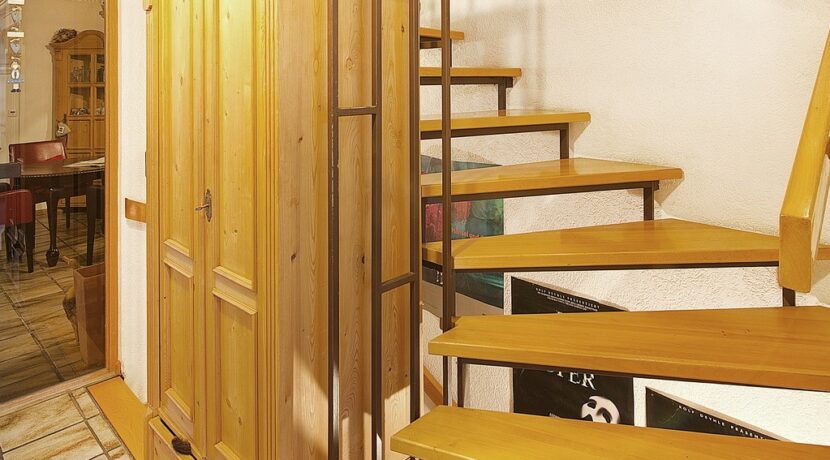 Treppe zu den Obergeschossen