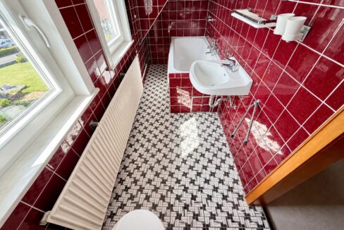 Badezimmer DG