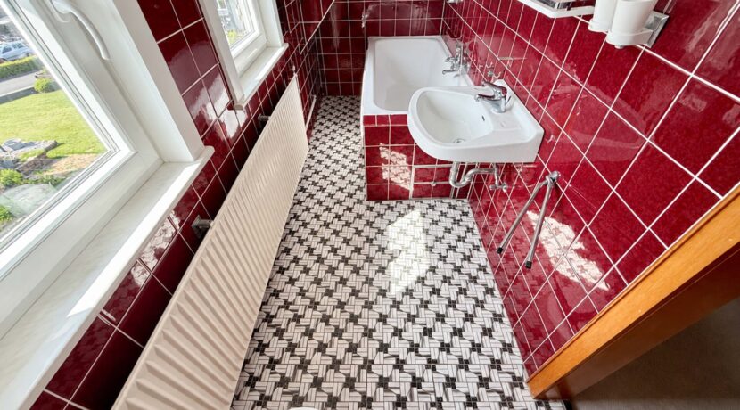 Badezimmer DG