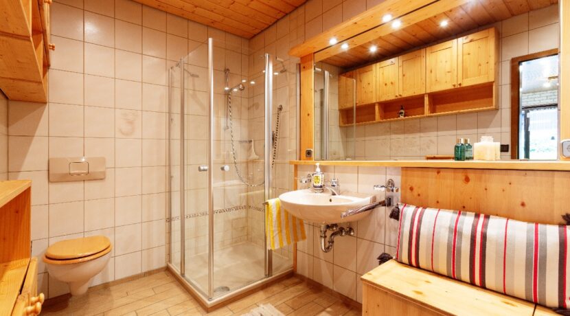 Duschbad im EG