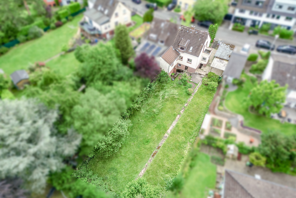 Raum für neue Ideen – 6-Zimmer-Doppelhaushälfte in Bonn-Holzlar