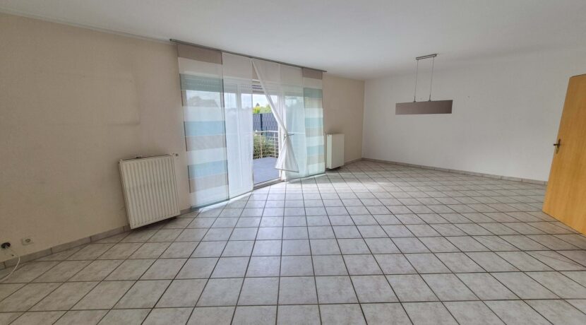 Wohnzimmer (EG)