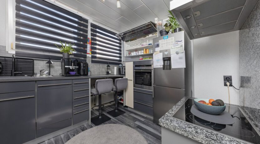 Einblick Wohnung rückwärtiges Haus
