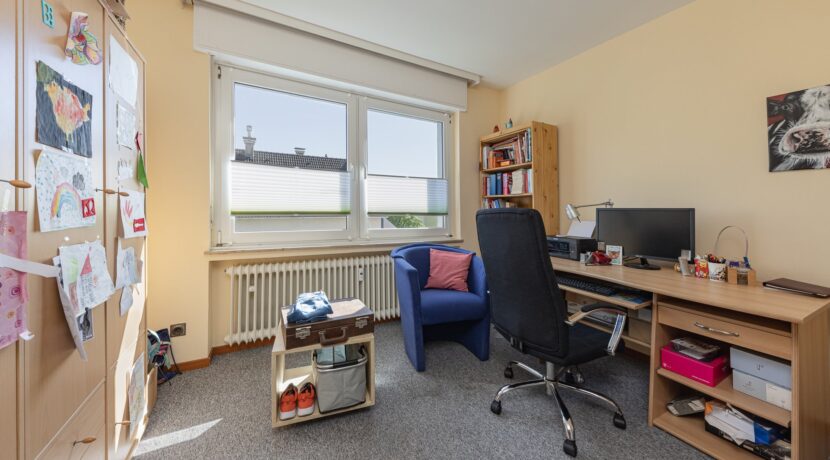 Einblick Wohnung straßenseitiges Haus