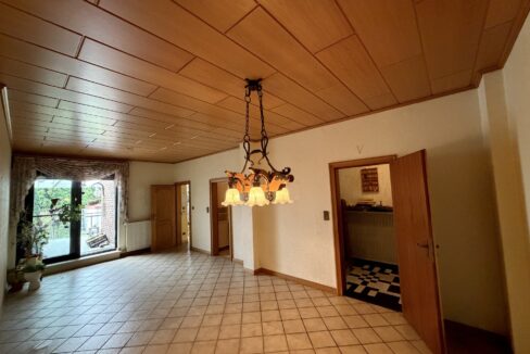 Wohnzimmer mit TErrassenaustritt
