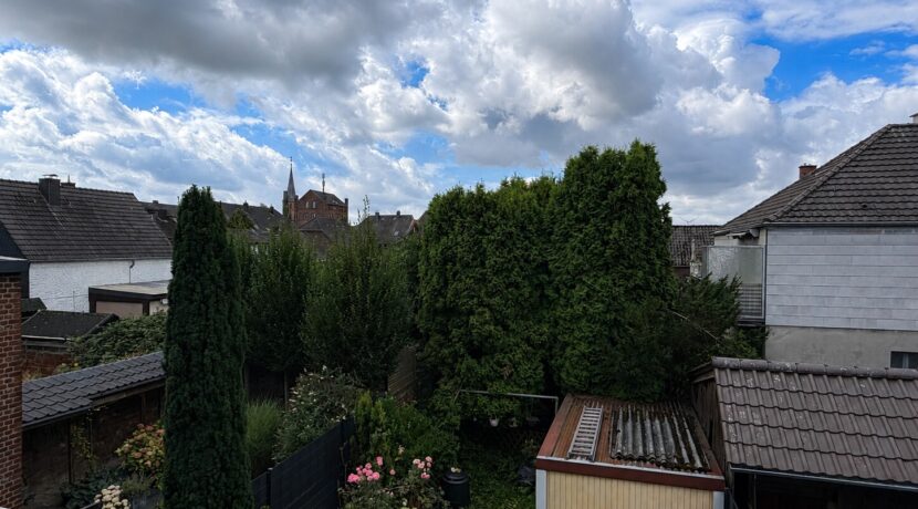 Blick auf die Kirche