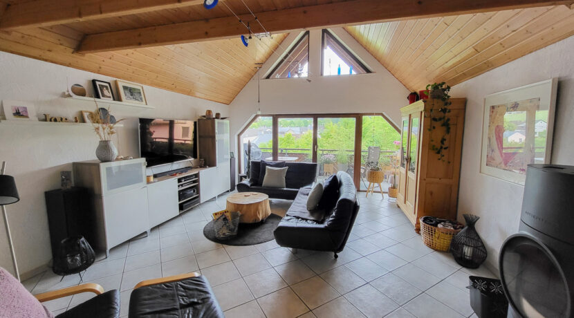 Wohnzimmer DG