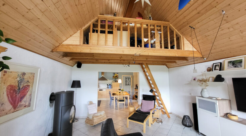 Wohnzimmer DG