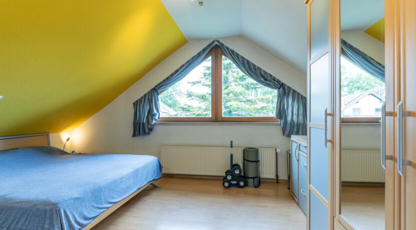 Schlafzimmer II