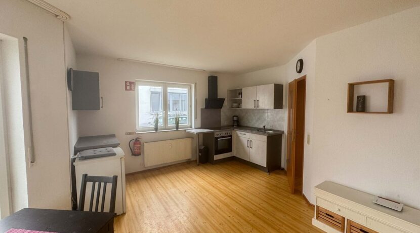 Küche Wohnung links EG