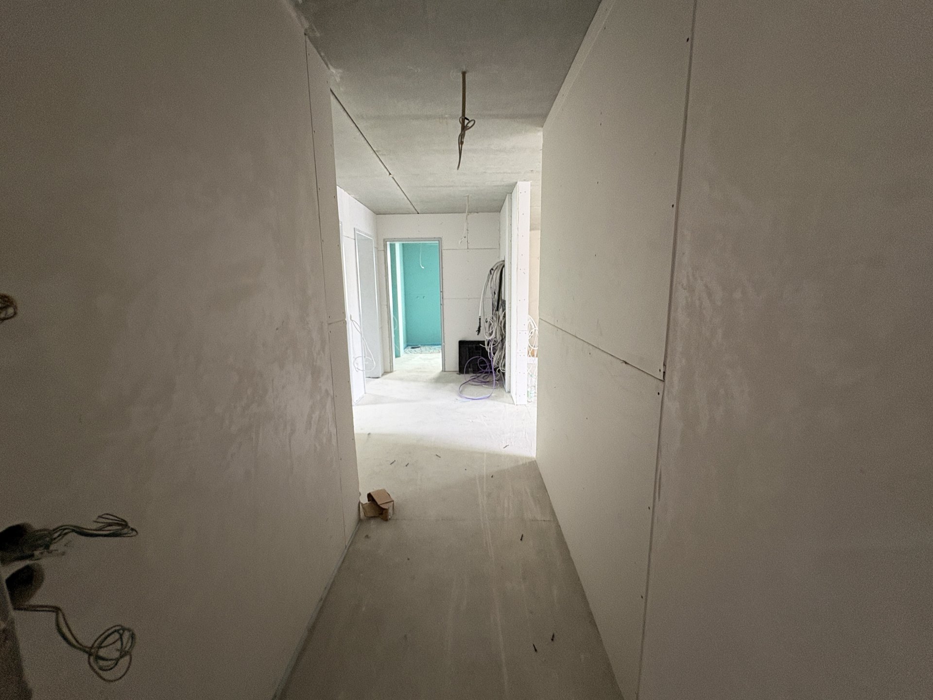 Neubau-Penthouse im Dachgeschoss mit Aufzug und offener Küche in Unna
