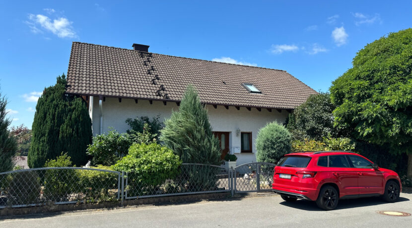 Straßenansicht
