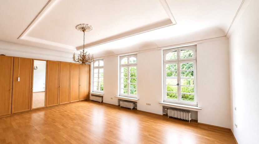 großes Schlafzimmer