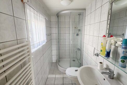 Duschbad EG