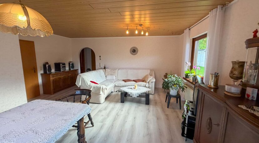 Wohn-/Esszimmer