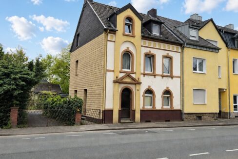 Straßenansicht aktuell