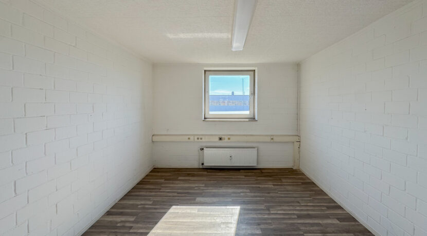 Büro 1