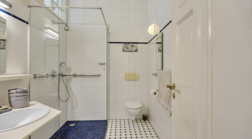 Badezimmer 2