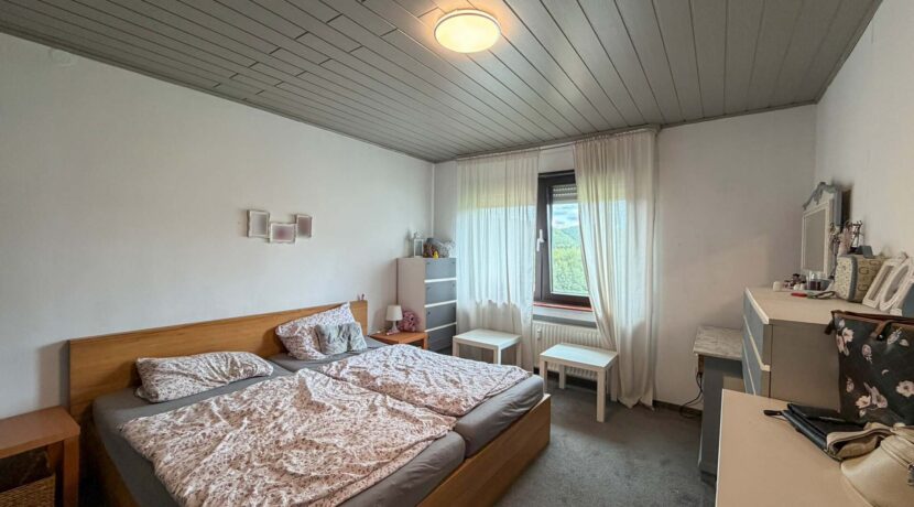 Elternschlafzimmer EG
