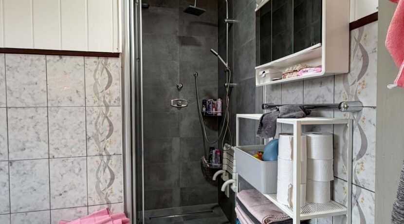Badezimmer EG