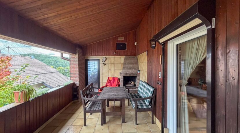 Balkon EG