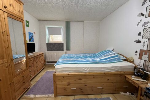 Schlafzimmer KG