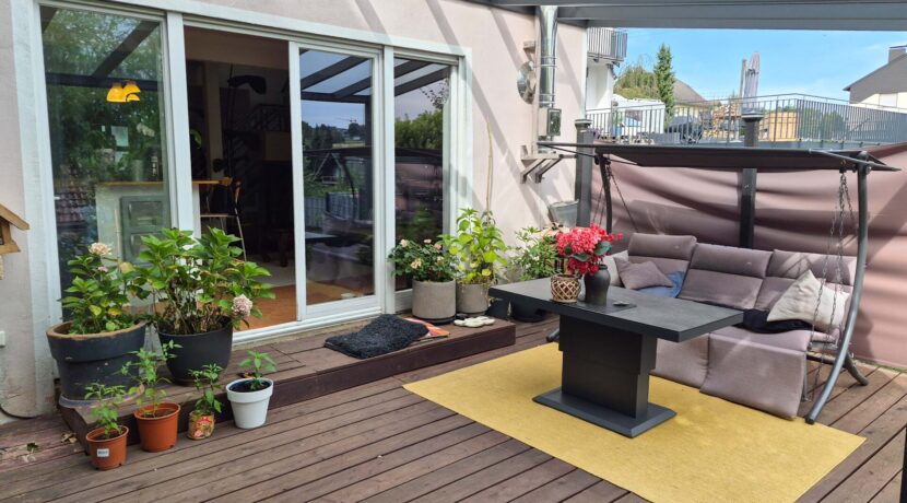 überdachte Terrasse