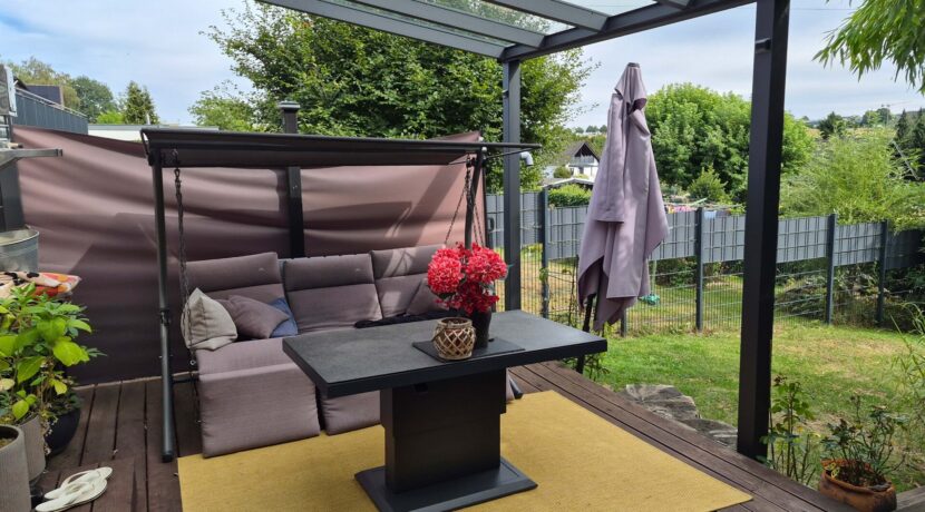 überdachte Terrasse