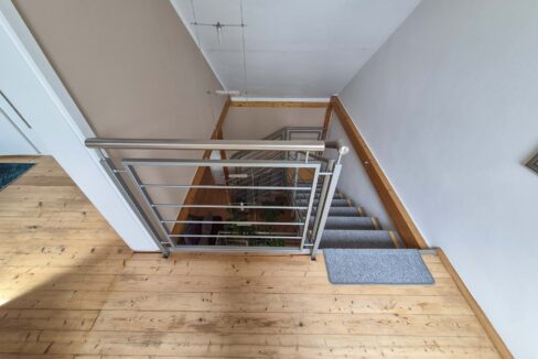 Treppe zum DG