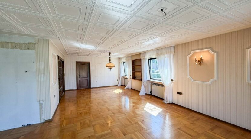 Wohn-/Esszimmer EG