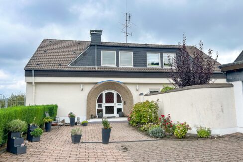 gepflegte Außenansicht