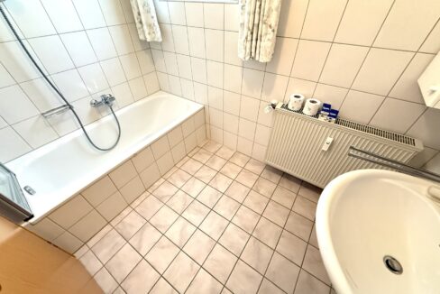 Badezimmer EG