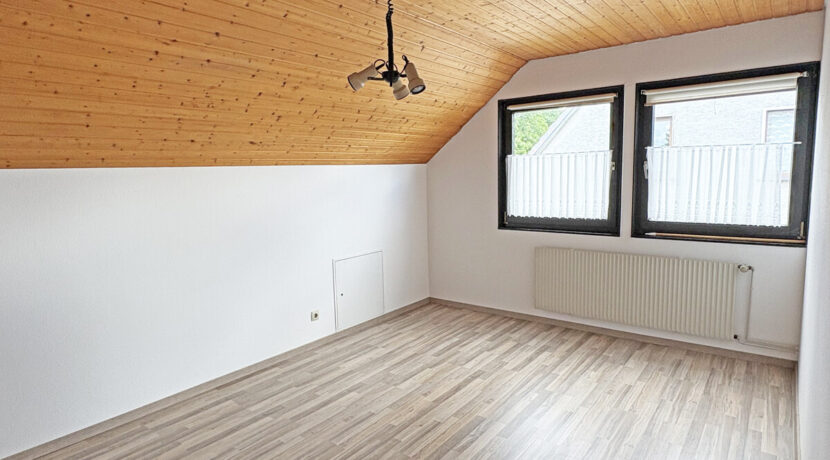 Schlafzimmer2 DG