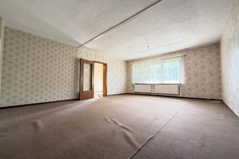 Schlafzimmer (EG)