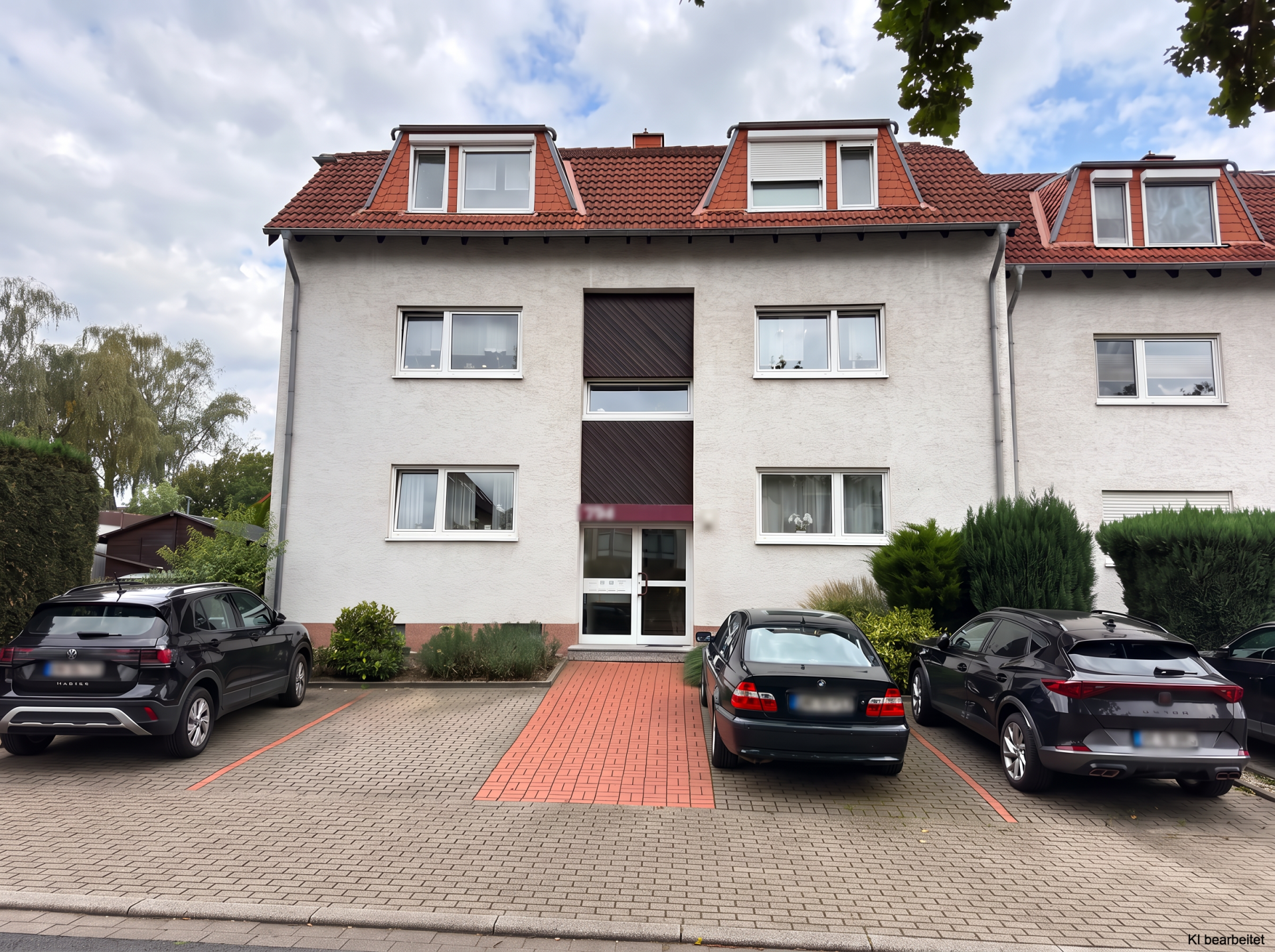 Maisonettewohnung mit Dachterrasse, PKW Stellplatz und Keller