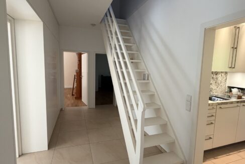 Treppe zum Dachheschoss