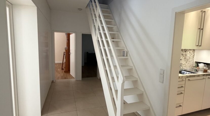 Treppe zum Dachheschoss