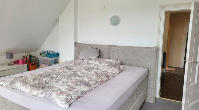 1. Schlafzimmer Dachgeschoss